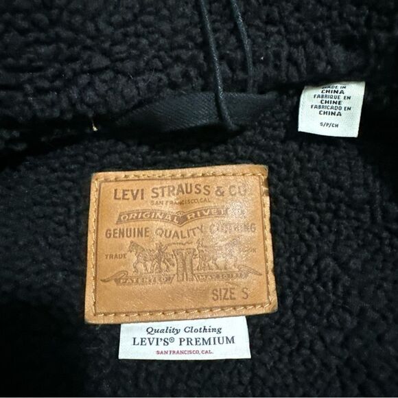 Levi's Men's Black Sherpa-Lined Jacket NWT Sz small - Picture 11 of 15